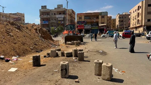 حملات مكثفة لإزالة الإشغالات في بدر