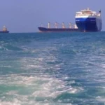 الحوثيون يستغلون باب المندب للضغط على الملاحة الدولية