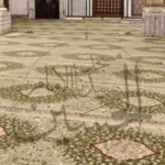 الفرش الجديد لمسجد الإمام الحسين في حُلة خضراء