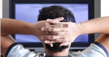 الإفراط في مشاهدة التلفاز يؤثر سلباً على الدماغ