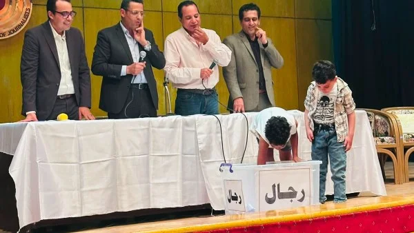 قرعة علنية للفوز بـ3 عمرات مجانية للصحفيين