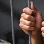 6 سنوات سجناً لبائع ملابس بتهمة الاتجار بالمخدرات