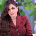 ياسمين عز تتألق بإطلالة كاجوال في صور جديدة