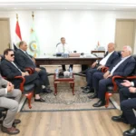 وزير الزراعة يناقش سبل دعم صناعة الدواجن في مصر