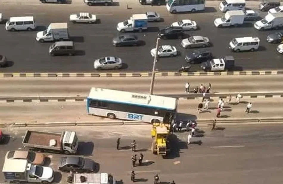 تفاصيل حادث الخصوص لشركة الأتوبيس الترددي