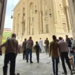 حكم مغادرة المسجد بعد الأذان الموحد