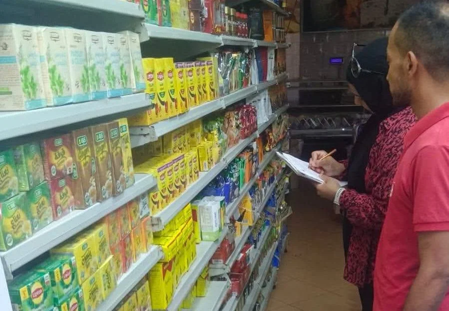 حملات رقابية يومية لضبط الأسواق في رأس غارب
