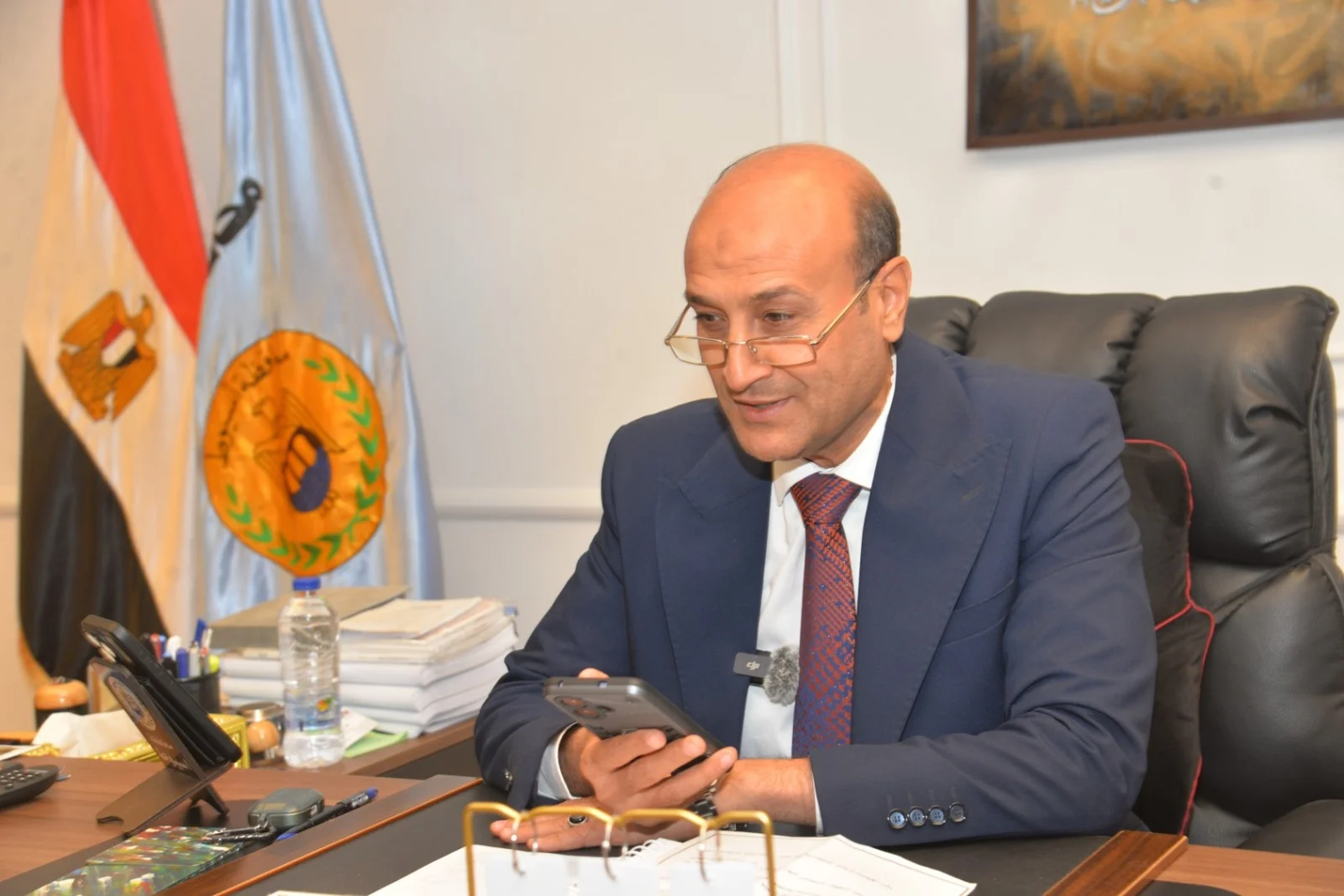محافظ أسيوط يهنئ الطالب المتميز عبد الرحمن الدسوقي