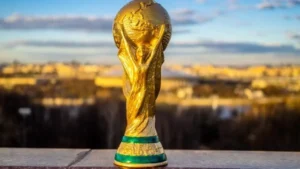 إنفانتينو يطرح فكرة بيع كأس العالم كأصول للمستثمرين