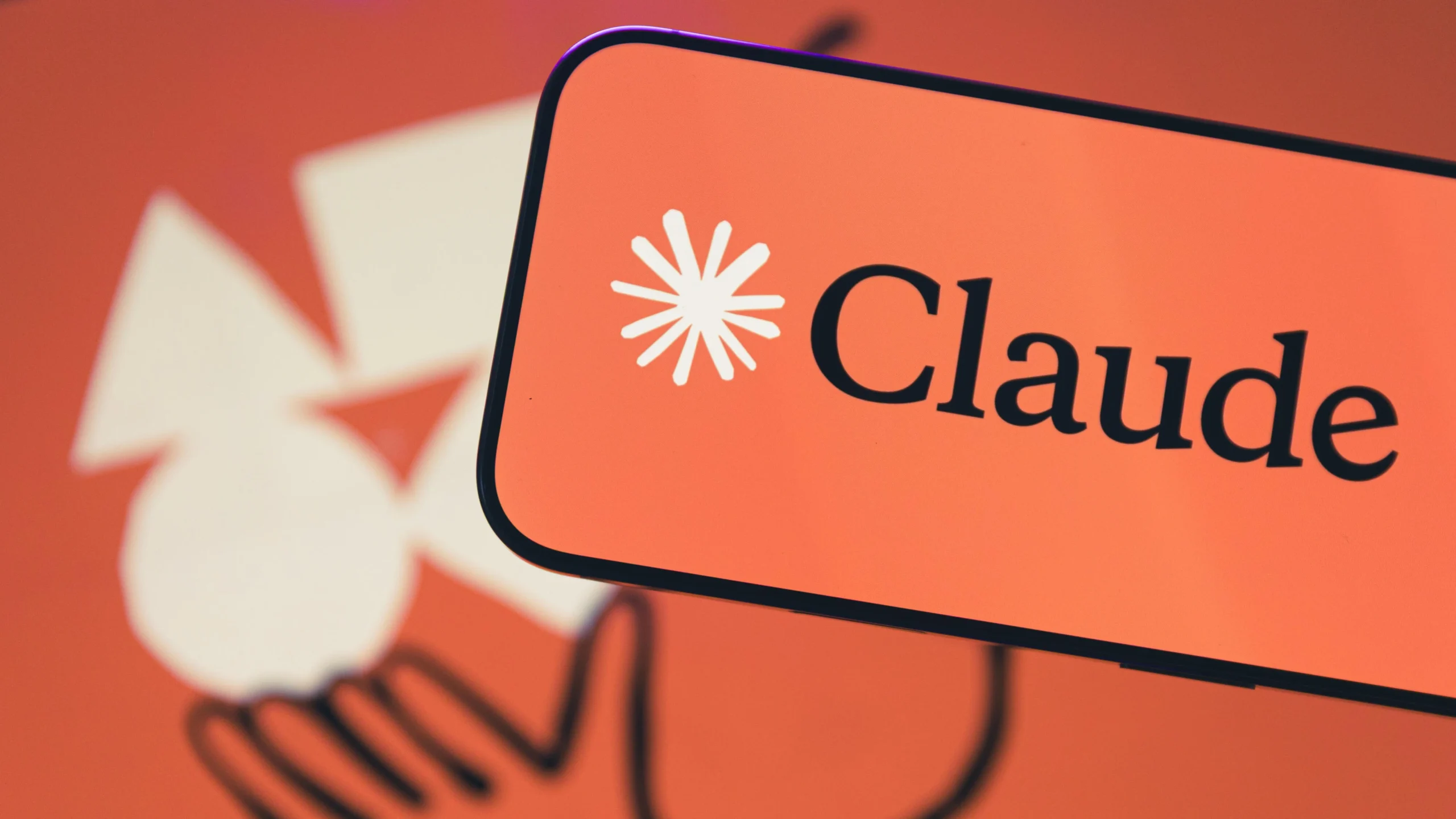 انقطاع واسع في أداء Claude AI الأربعاء