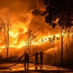 إجلاء آلاف السكان في فرنسا بسبب حرائق الغابات