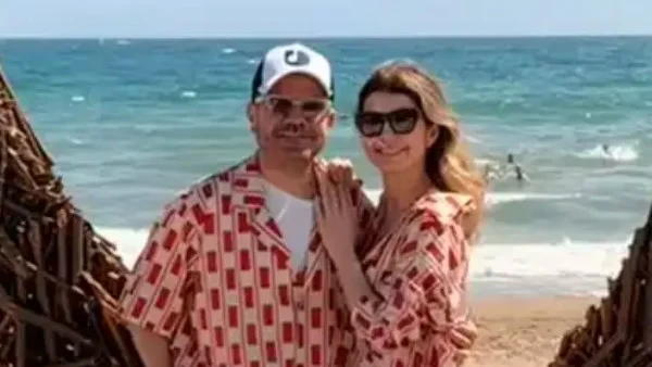 بيرين سات وكنان دوغولو يحتفلان بذكري زواجهما الـ12