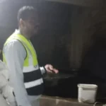 ضبط مصنع يغش في العسل الأسود بقنا