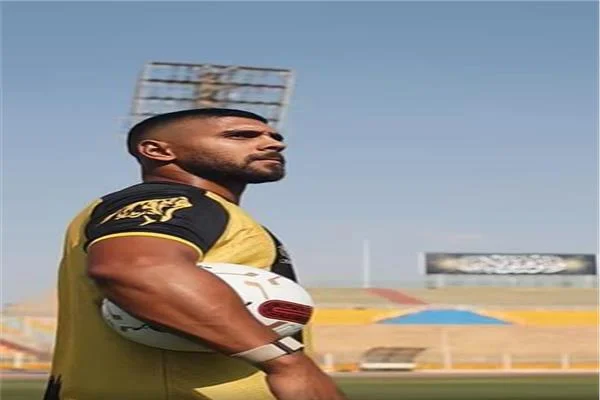 المقاولون العرب يتعاقد مع شادي حسين في صفقة انتقال حر