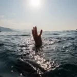 انتشال جثمان شاب غريق في شاطئ الأبيض بمطروح