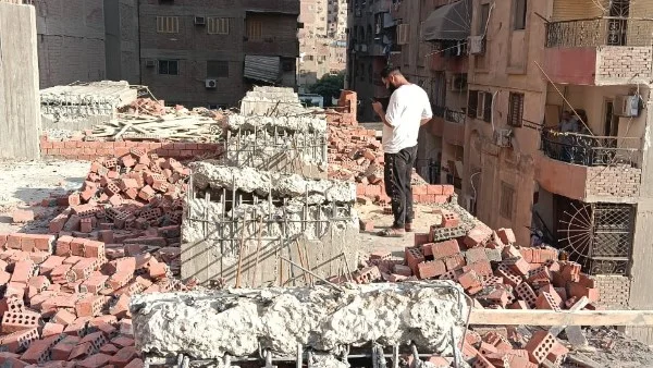 إزالة مخالفات البناء في حي الهرم