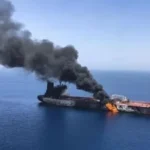 انفجار قرب ناقلة بسواحل عمان