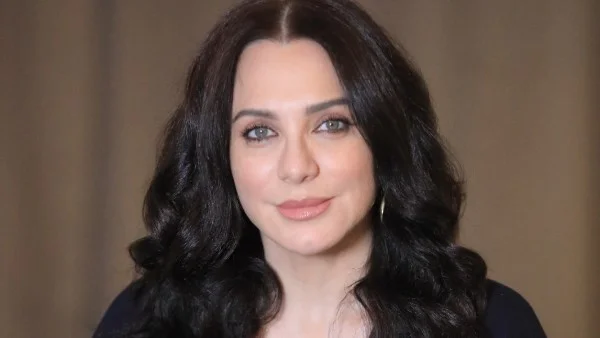 سلاف فواخرجي: لا أخشى تجسيد أسمهان بل أعتمد الفهم العميق