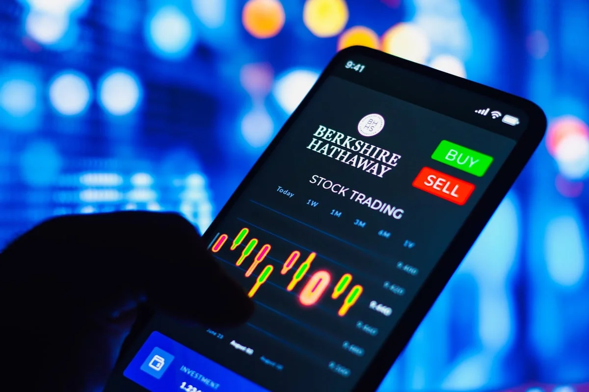 استراتيجية غريغ آبيل: استثمار Berkshire Hathaway في الشركات الكاملة