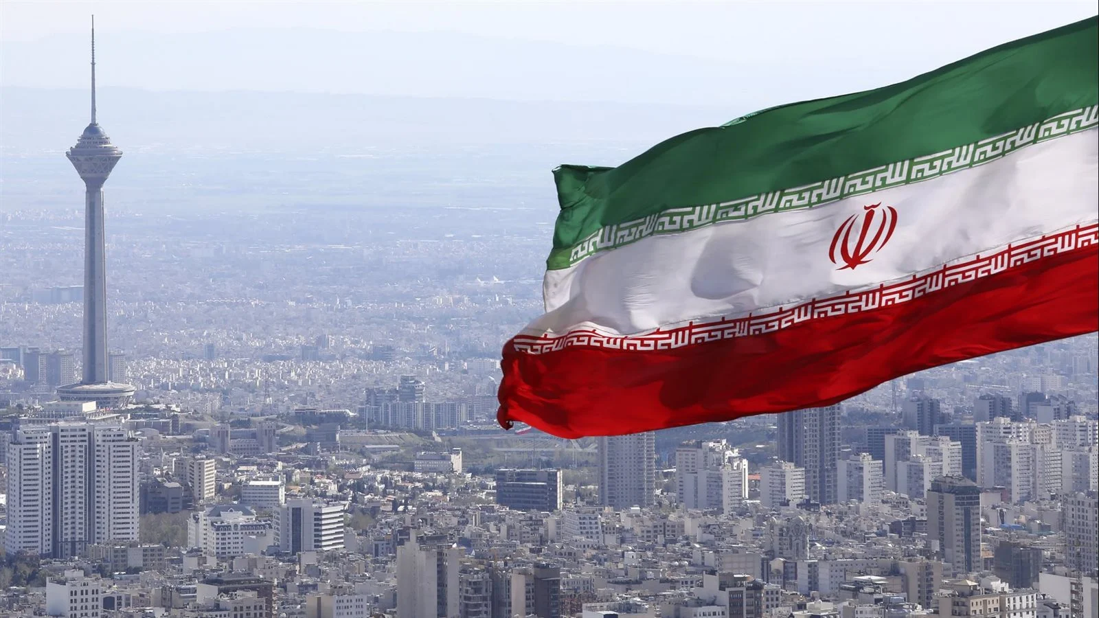 إيران تؤكد: طهران في حالة حرب ولا مفاوضات مع الولايات المتحدة
