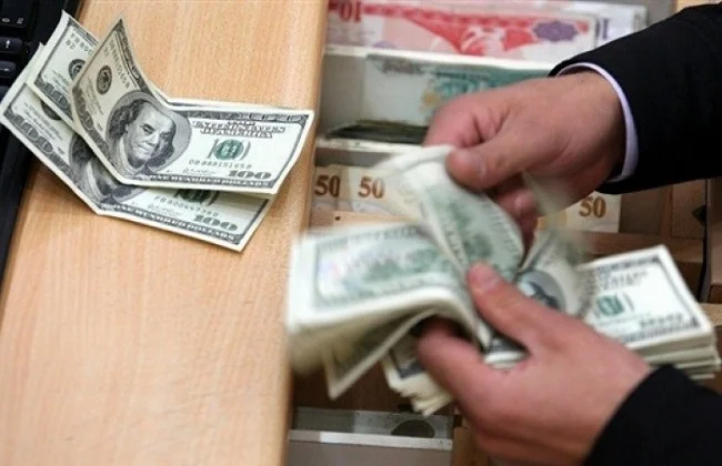الولايات المتحدة تستخدم اليورو لشراء الين تجنباً لإضعاف الدولار