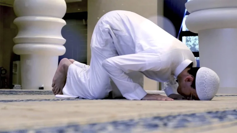 فضل صلاة الحاجة ووقتها في جوف الليل