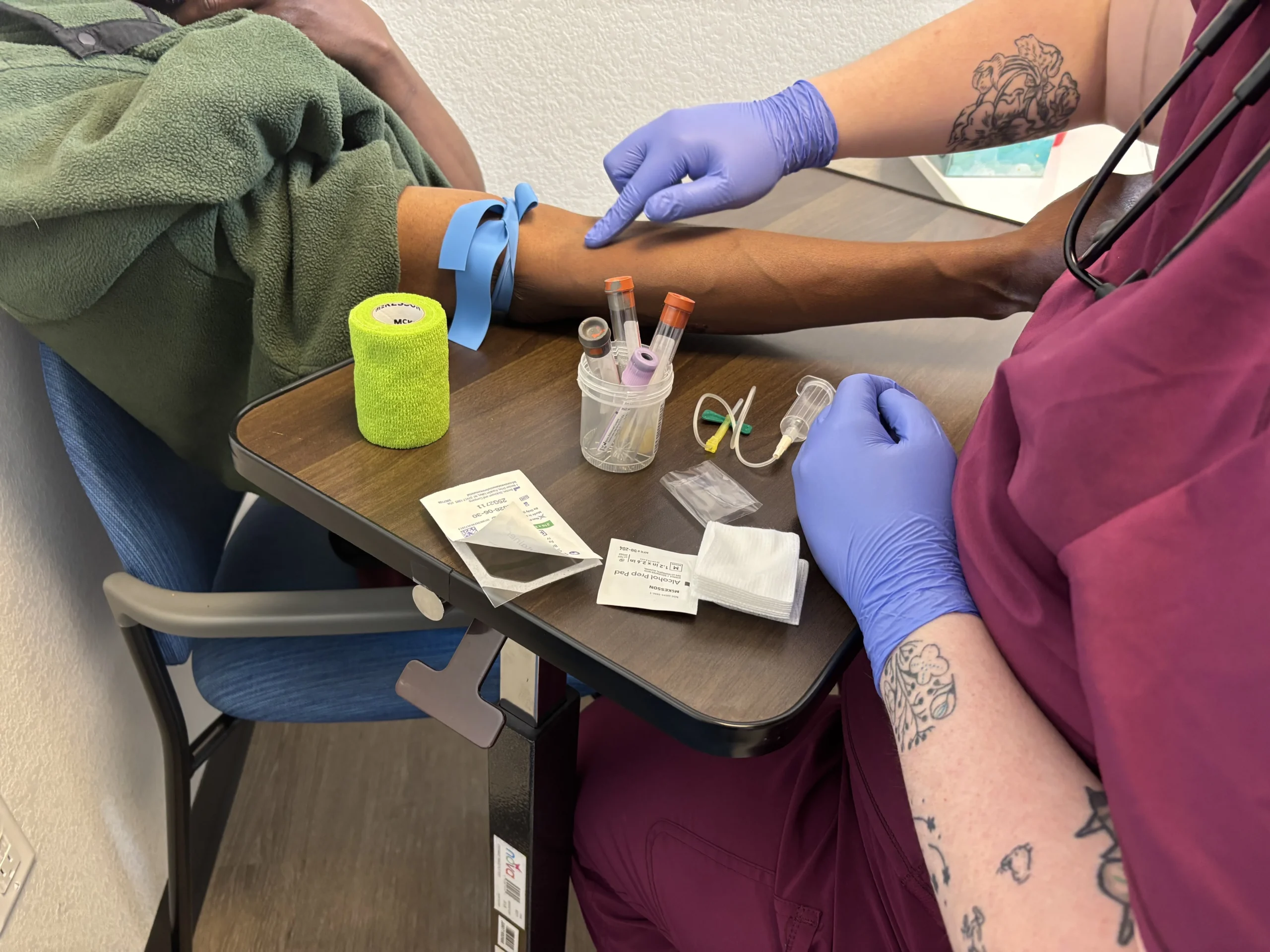 قوانين العمل لمستفيدي Medicaid وتأثيرها على المشردين