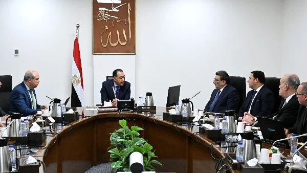 تطورات مشروع مبنى الركاب رقم (4) بمطار القاهرة الدولي