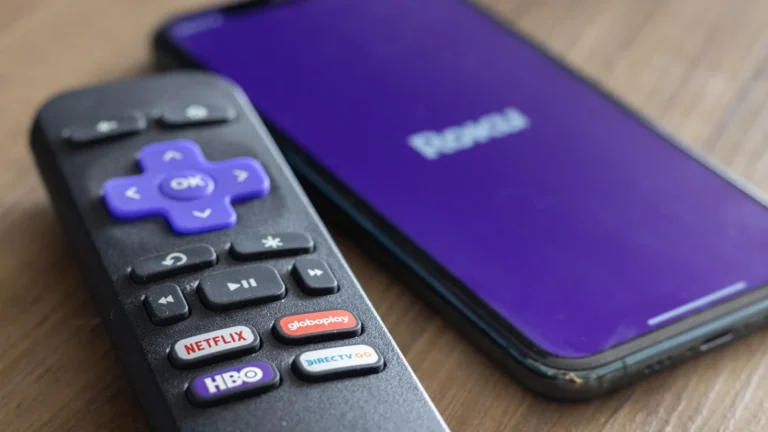 كيفية توصيل جهاز Roku بشبكة Wi-Fi بدون ريموت