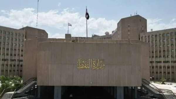 النفط العراقي: انتهاء المسؤولية بعد مغادرة الناقلات