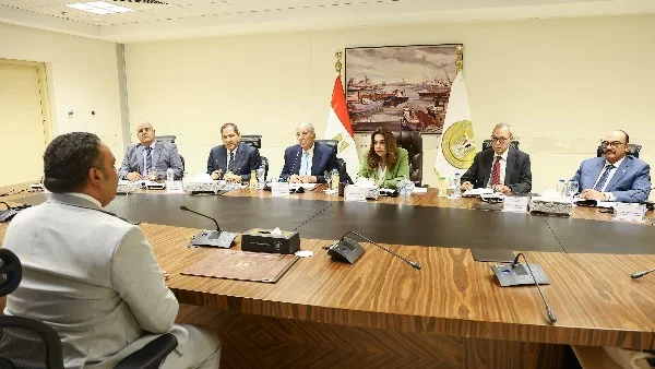 انتهاء مقابلات 195 متقدماً للوظائف القيادية بالمحافظات