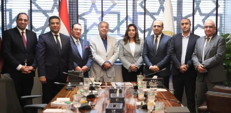 تعزيز الصناعة الخضراء وتدوير المخلفات في مصر