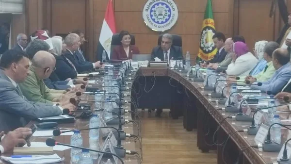 دور الصيدلي في تعزيز صحة المواطنين