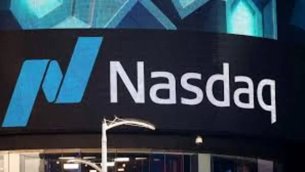 انتعاش قوي لناسداك 100 يضيف 3.5 تريليون دولار
