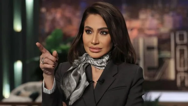 بسمة وهبة تكشف ملابسات واقعة فتاة النقل الذكي