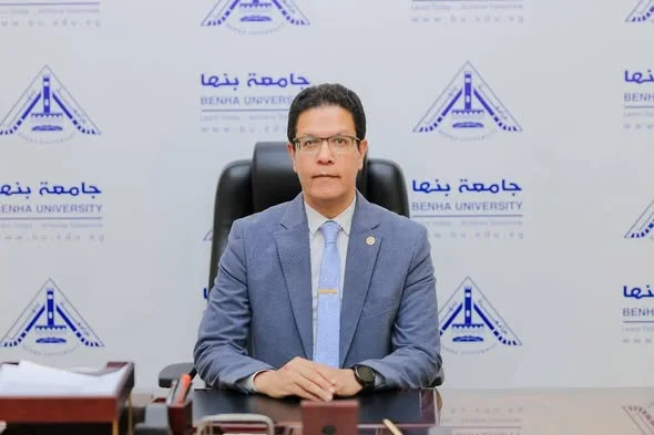 تفقد رئيس جامعة بنها لمشروعات التطوير بالكليات