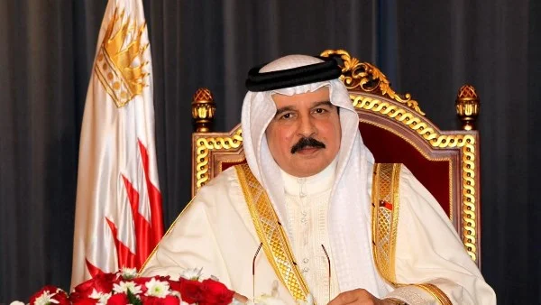 ملك البحرين يؤكد دعم بلاده لمصر بعد عدوان دمياط