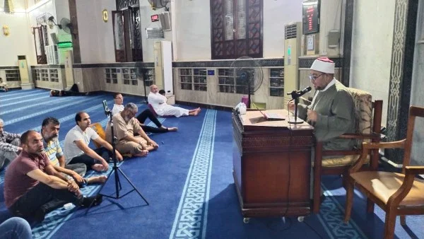 وزارة الأوقاف تستمر في برنامج المساجد المحورية